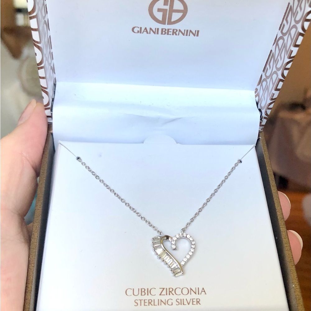 NWT sapphire and cubic zirconia silver heart pendant necklace Giani Bernini - Picture 3 of 9